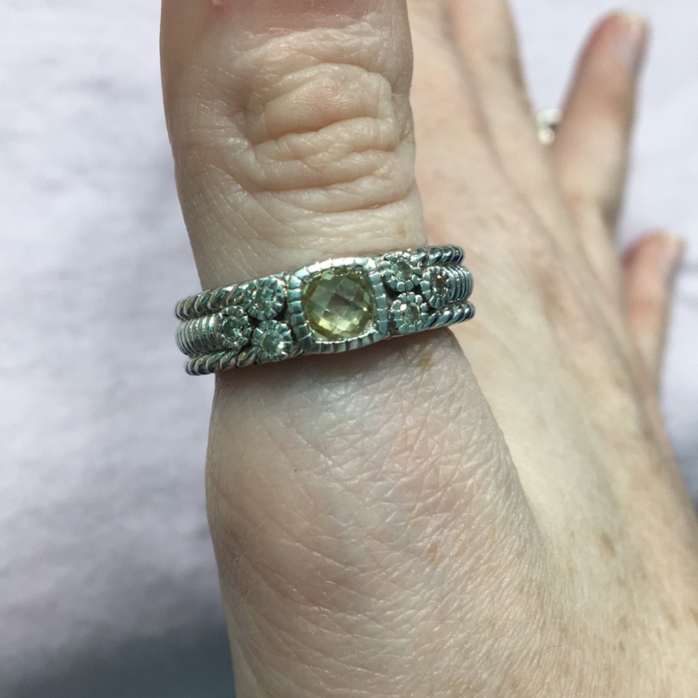 Judith Ripka ring - Picture 2 of 13